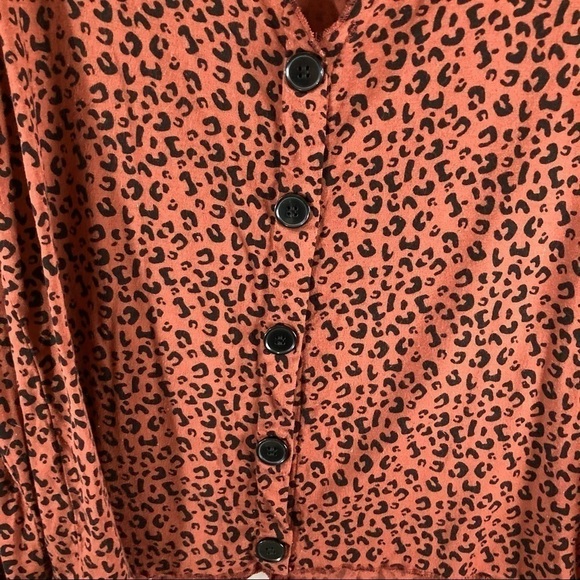 Asos Burnt Orange Leopard Print Button Up Top - Picture 3 of 10
